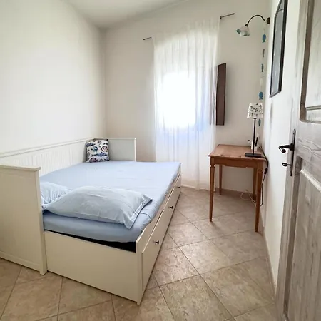 Casa Storica Hébergement de vacances SantʼAntìoco